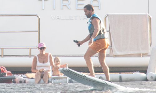 [FOTO] Omiljena destinacija: Tamara Ecclestone i njezina svita snimljeni na jahti u Zatonu