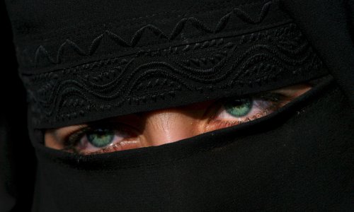 Talijani od danas zabranili burke u školama: Stranim roditeljima se provjerava znanje jezika