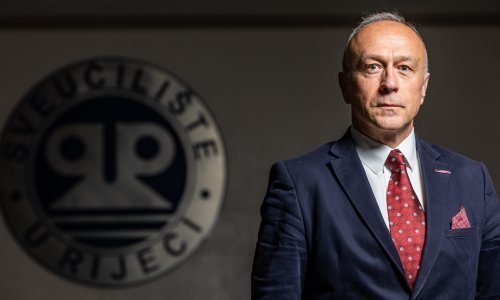 Prof. Trobonjača objasnio razliku u padu koncentracije antitijela kod cijepljenih i onih koji su preboljeli Covid