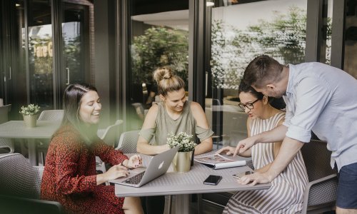 Kako izmjeriti zadovoljstvo zaposlenika, a kako korisnika? Evo što kažu stručnjaci tvrtke koja je otkrila zanimljivu vezu...