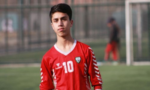 U želji da pobjegne i spasi se od talibanskog režima, mladi afganistanski reprezentativac pao je iz zrakoplova i preminuo