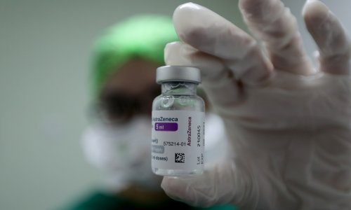 Nova AstraZenecina terapija antitijelima sprečava razvoj simptoma covida