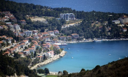 Pomahnitali Čeh u Rapcu napao sunarodnjakinju i dvojicu policajaca