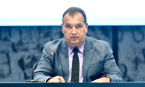 Beroš uputio otvoreno pismo zdravstvenim djelatnicima: U bolnice se dolazi na liječenje, ne po zarazu