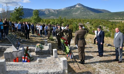 Obljetnica stradanja u Kijevu: Milanović poručio da u pomirbi i praštanju treba uzajamnosti