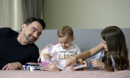 Jole nam je otkrio kako spava