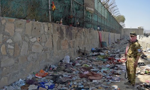 Nakon jučerašnjeg masakra, strahuje se od novih napada. Još nekoliko sati i većina zapadnih zemalja završit će s evakuacijom