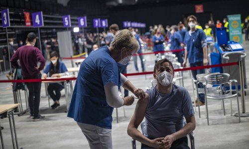 Češka: Treća doza svima koji su se cijepili prije osam mjeseci