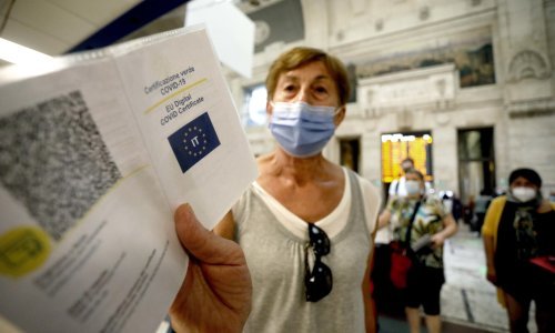 Obavezne covid potvrde u Italiji nisu polučile uspjeh, radnike čeka val suspenzija i život bez plaće