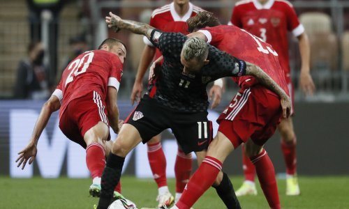 [FOTO] Bezidejna Hrvatska bez Luke Modrića remizirala s Rusijom i ostala bez dva stopera; Vatrene može veseliti jedino činjenica da nisu primili gol