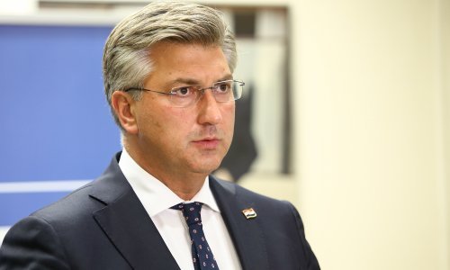 [VIDEO] Plenković: Razmišlja se o uvođenju covid potvrda i u socijalnim ustanovama. To je logično i normalno