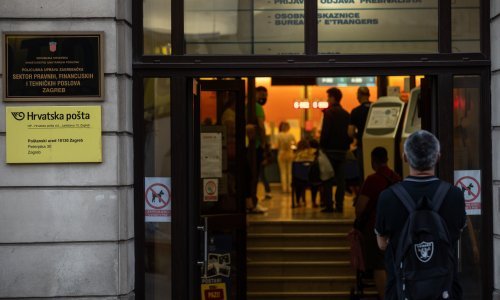 Biljezi otišli u ropotarnicu povijesti: Ne trebaju više za vozačku, putovnicu, domovnicu, rodni list, upis obrta, ovjerene preslike...