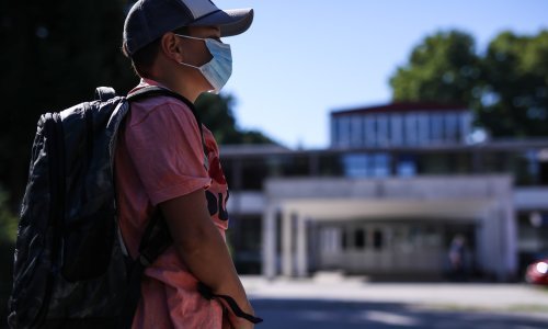Školska godine počinje u ponedjeljak, donosimo sve detalje o tome kako će izgledati kao i koje novosti očekuju učenike