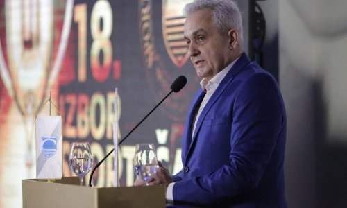 Premijer Plenković uputio sućut u povodu smrti Ljube Bešlića