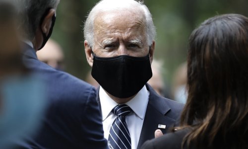 Biden će zatražiti od svih saveznih djelatnika da budu cijepljeni