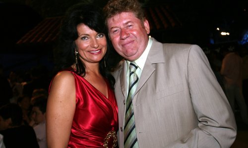 Peveci prodaju sve:  Od kobile, srna pa do knjiga i mobitela