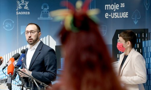 [VIDEO/FOTO] Tomašević najavio rebalans 'fiktivnog' proračuna Zagreba. Objasnio da gradu nedostaje 1,1 milijarda kuna. Evo gdje će rezati