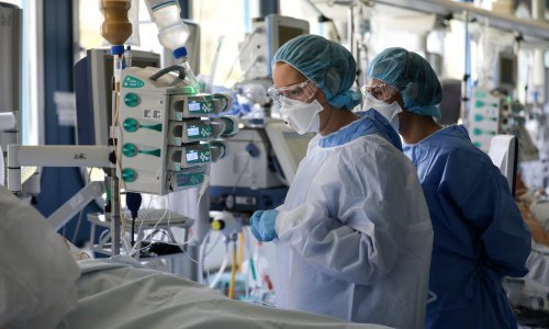 Besmisleno je brojati zaražene: Provjerili smo kako po broju teško oboljelih stojimo u odnosu na lanjski rujan, nakon kojeg je uslijedio val u kojem su bolnice pucale po šavovima. Nije dobro