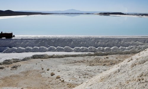 Saudijci želi vaditi litij iz morske vode, ključne sirovine za električne automobile