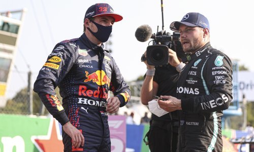 Valtteri Bottas najbrži na sprint kvalifikacijama, ali u nedjelju zbog kazne starta kao zadnji pa je 'pole position' pripao Maxu Verstappenu