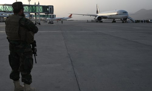 I dalje traje evakucija stranaca iz Agfanistana, čerter letovima uključio se i pakistanski avioprijevoznik