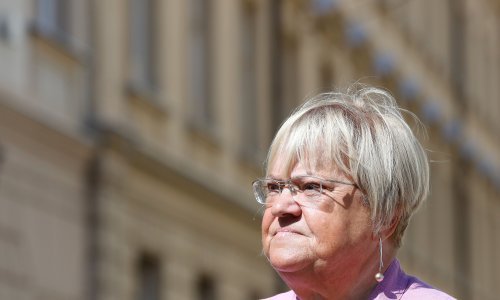 Glas: Vlada mora osigurati da svi popisivači budu ili cijepljeni ili testirani