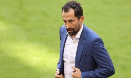 Sportski direktor Bayerna Salihamidžić ničim izazvan obrušio se na važnog igrača Borussije iz Dortmunda pa od kolege dobio brutalan odgovor; ovo sigurno nije očekivao