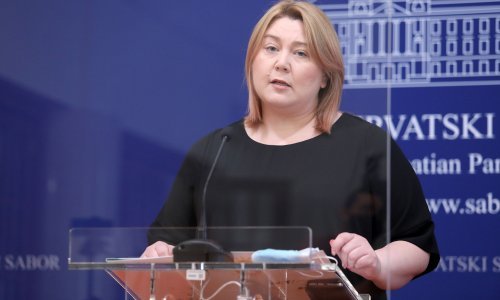 Posavec Krivec (SDP): Manjine mogu isticati svoje nacionalne simbole