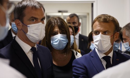 U Francuskoj suspendirano oko 3000 zdravstvenih radnika koji nisu cijepljeni