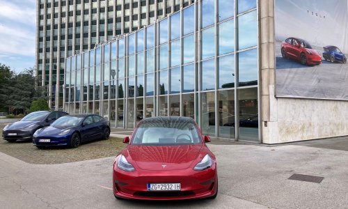 [FOTO] Dobra vijest za ljubitelje čisto električnih automobila: Tesla otvara svoj prvi salon u Hrvatskoj