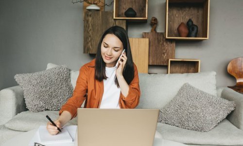 Rad od kuće ili povratak u urede? Doznajte kako to pitanje uređuju u najboljim svjetskim korporacijama