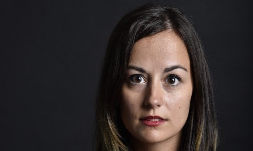 Lana Bastašić i dalje oduševljava svojom zbirkom priča 'Mliječni zubi'