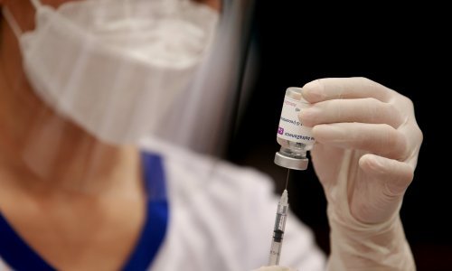 Slovenija: Vektorska cjepiva i Moderna za maloljetnike samo uz pismenu suglasnost cijepljenih