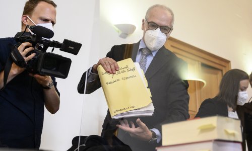 Počeo prvi proces vezan za izbijanje pandemije u skijalištu Ischgl: Obitelj preminulog tuži Austriju zbog zakašnjele i kaotične reakcije