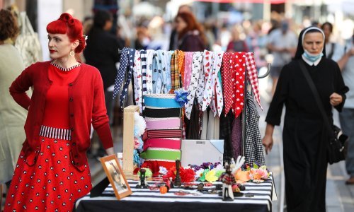 [FOTO] Pogledajte kako danas izgleda Ilica: Središte Zagreba preplavilo je more kreativaca