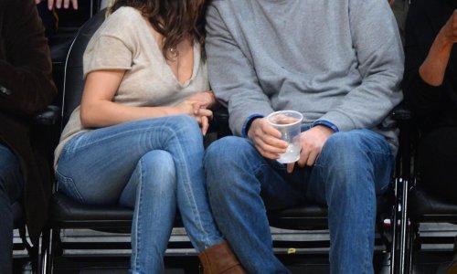 Ashton Kutcher i Mila Kunis dobili sina, ime taje