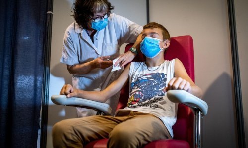 Stiže velika promjena: Uskoro obavezne covid potvrde za svu djecu stariju od 12 godina?