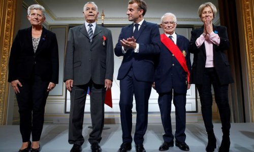 Macron zatražio oprost od Harkija: Bili su saveznici u Alžirskom ratu, a Francuska ih je ostavila na milost i nemilost novoj vlasti