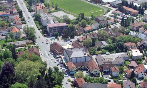 Zagreb, Zadar i Velika Gorica najviše pomažu učenicima, a u jednom gradu svi srednjoškolci dobivaju laptope vrijednosti 5000 kuna