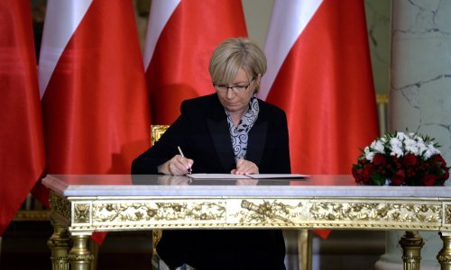 Poljski sud odgodio odluku o primatu prava EU-a