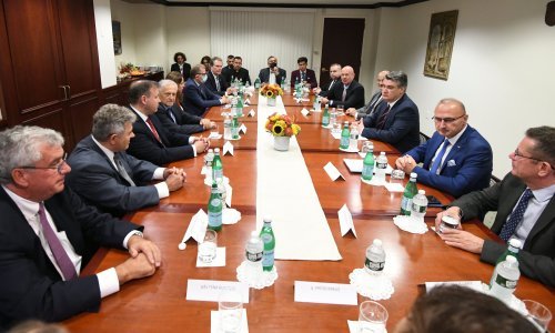 Milanović se susreo s predstavnicima poslovne i znanstvene zajednice Hrvata u New Yorku