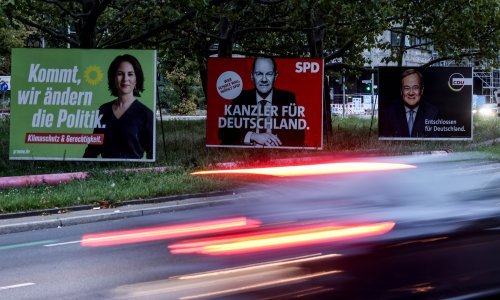 Nijemci na nikad neizvjesnijim izborima, čak pet stranaka konkurira za to da bude dio nove vlade, a glavno je pitanje - tko će naslijediti Angelu Merkel?