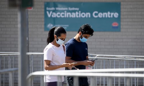 Cijepljenje ipak daje rezultate: Od sredine kolovoza u svijetu broj novih slučajeva zaraze koronavirusom pada