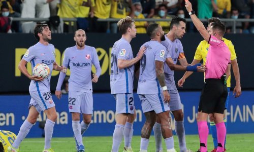 [FOTO] Ugledni španjolski dnevnik se sprda s Barcelonom, a trener Ronald Koeman opet je našao alibi tamo gdje nije smio