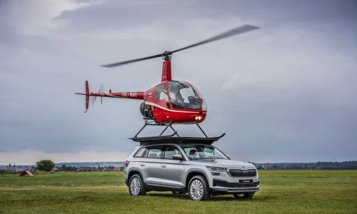 [FOTO/VIDEO] Škoda Kodiaq izdržala nevjerojatan test! Helikopter težak pola tone sletio na krov automobila