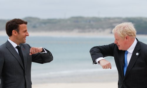 Johnson i Macron na telefonu o podmorničkoj krizi; spreman na ponovnu suradnju s Francuskom