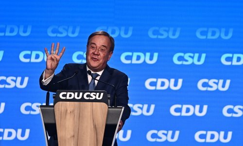 Merkel pozvala da birače da izaberu Lascheta 'kako bi Njemačka ostala stabilna'