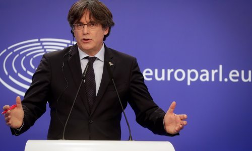 Puigdemont napustio Sardiniju, vraća se na ročište za tjedan dana