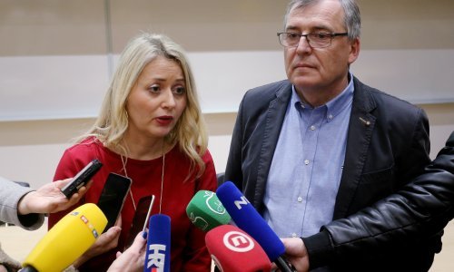 Glavni epidemiolozi najavili novi set mjera: Već od danas nova pravila izolacije učenika, slijedi i zabrana ulaska u bolnice za pacijente bez covid potvrde, a u finišu je i dokument o cijepljenju djece