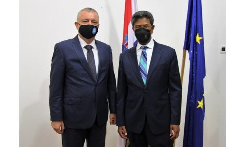 Dvije nove škole na području Banovine gradit će se zajmom Svjetske banke